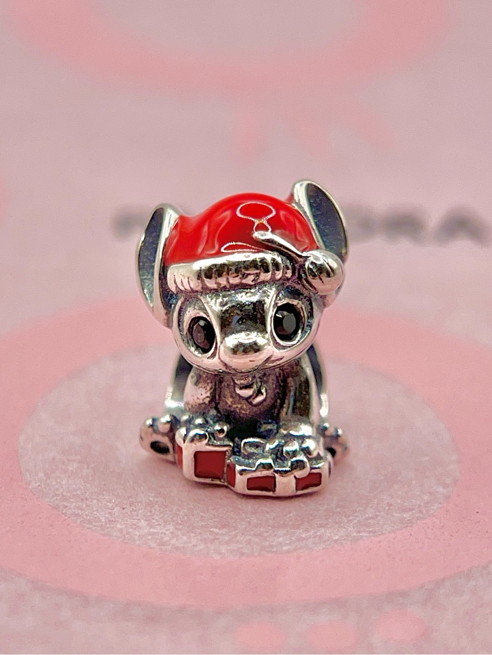 Pandora Disney Lilo & Stitch Santa Hat Xmas Gift Red Enamel Ohana Silver Charm